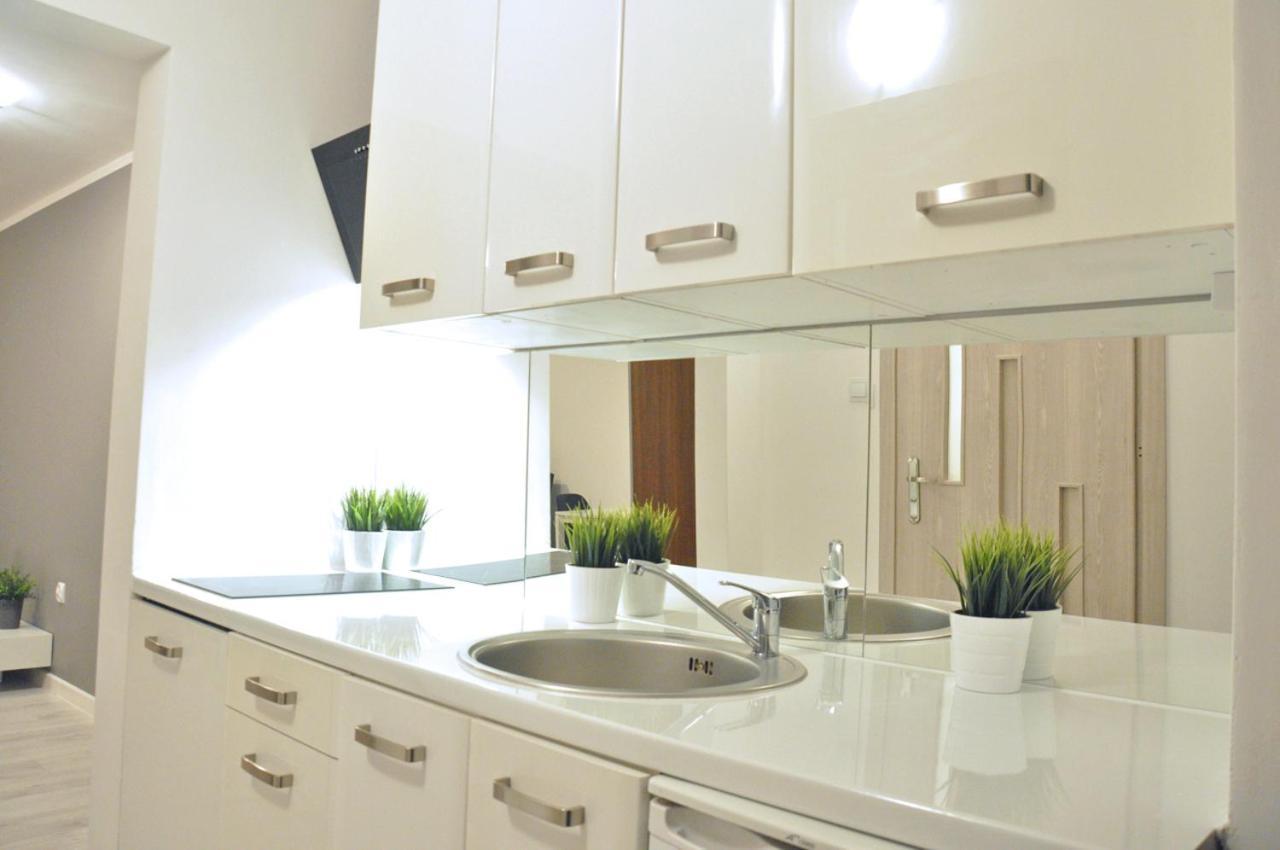 Nice And Comfy Studio Close To Old Town And Metro. Варшава Экстерьер фото